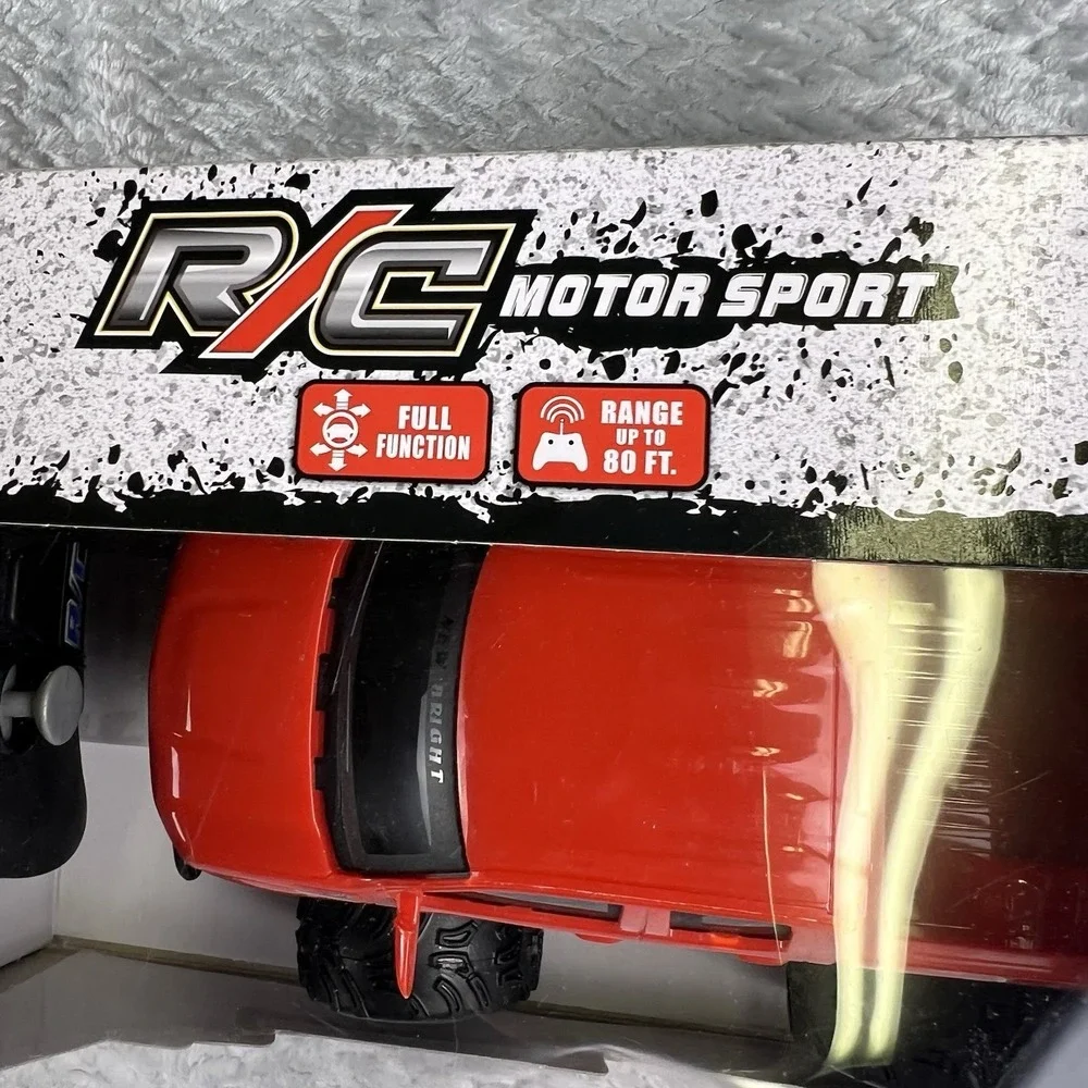 New Bright R/C Truck Cheverolet Silverado Trail Boss New Red #2480